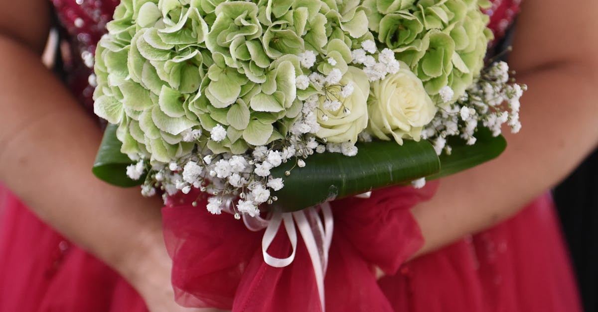 Importance of Initial Consultations for Wedding Floral Design