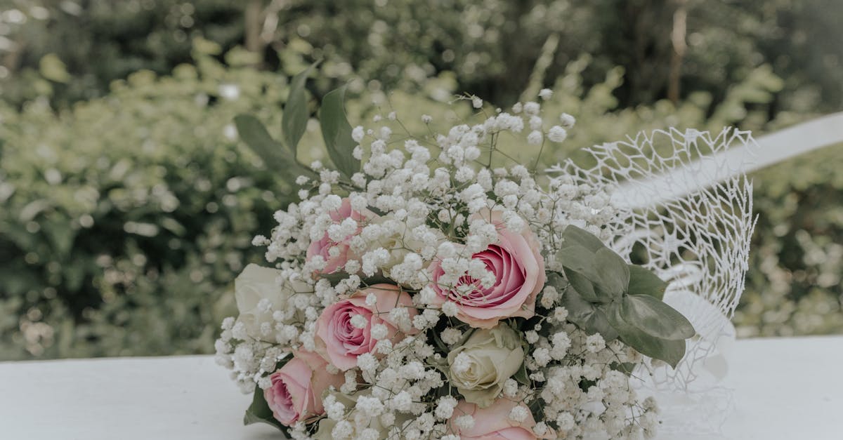 Unique Centrepiece Ideas to Enhance Your Reception Decor